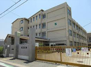 錦小学校